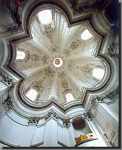San Ivo kirkens stenspiral, Rom